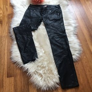 FREE PEOPLE faux leather pants slim leg bl…